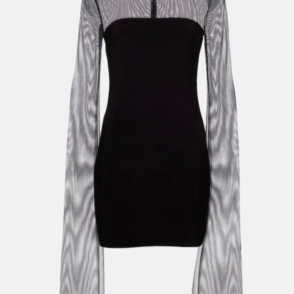 Extra long sleeves little black dress - Picture 1 of 2